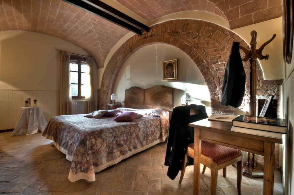 Agriturismo Il Prato Палая Экстерьер фото