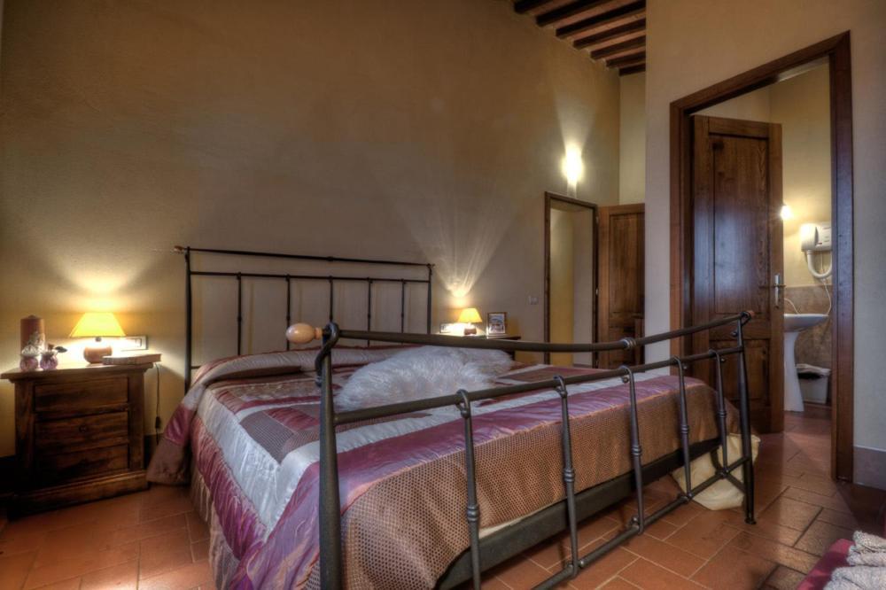 Agriturismo Il Prato Палая Экстерьер фото